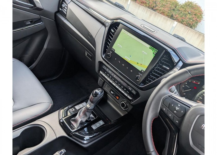 Used 1
                    ISUZU
                     for Sale Image