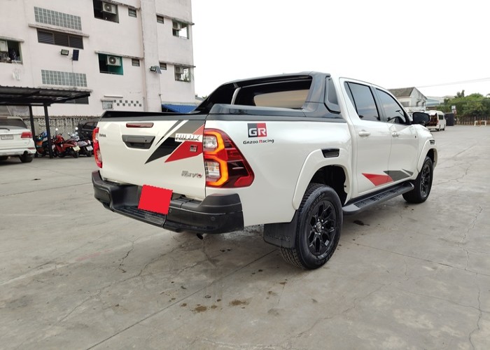 Used 7
                    TOYOTA
                     for Sale Image