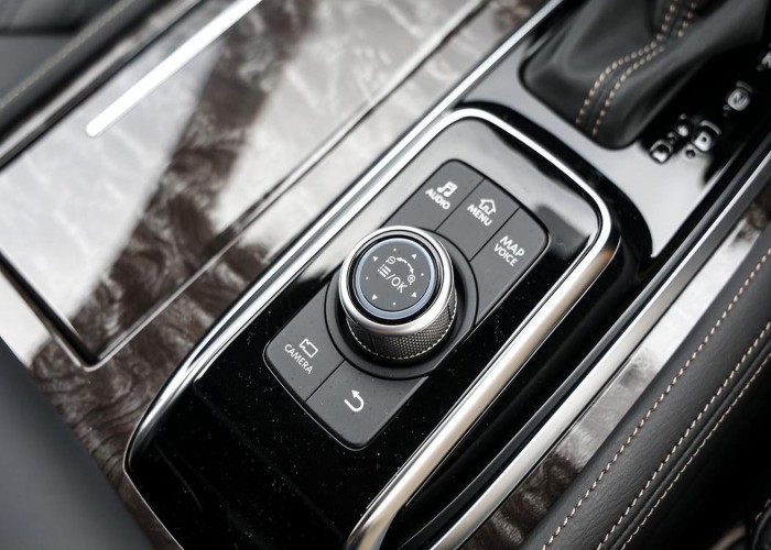 Used 1
                    NISSAN
                     for Sale Image