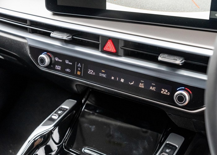 Used 1
                    KIA
                     for Sale Image