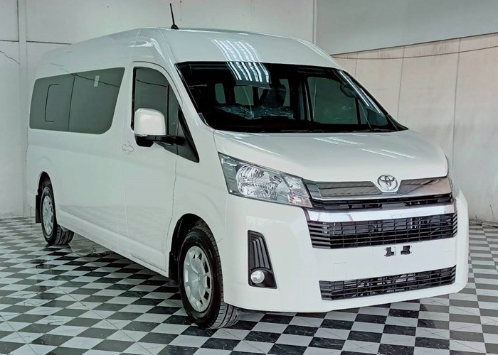 Used 12
                    TOYOTA
                     for Sale Image
