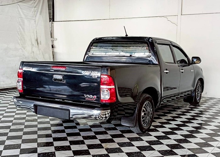 Used 7
                    TOYOTA
                     for Sale Image