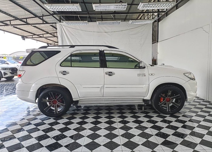 Used 4
                    TOYOTA
                     for Sale Image