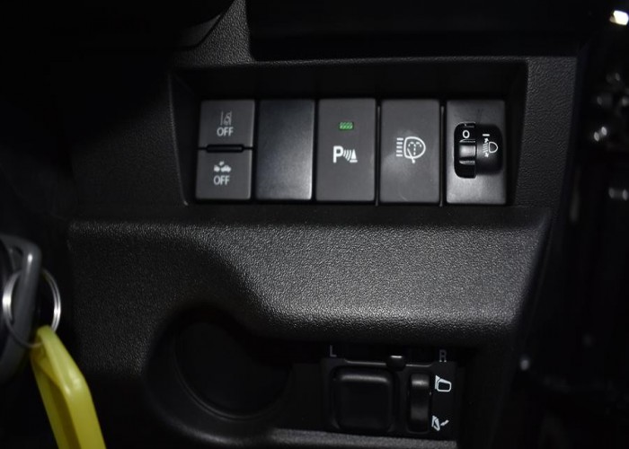 Used 1
                    SUZUKI
                     for Sale Image