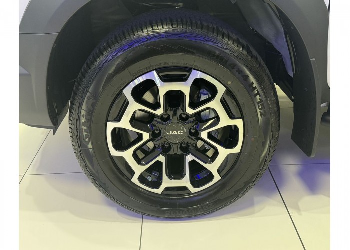 Used 1
                    JAC T9
                     for Sale Image