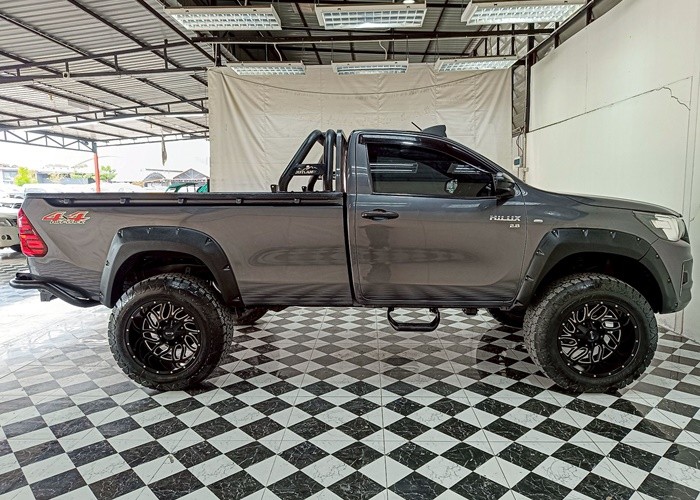 Used 3
                    TOYOTA
                     for Sale Image